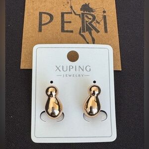 PERI’S Stainless Steel Gold Earrings